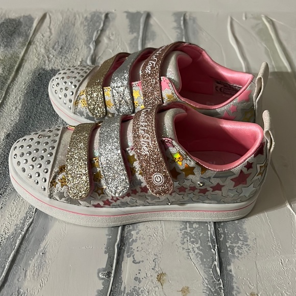 Skechers Twinkle Toes - Picture 2 of 5